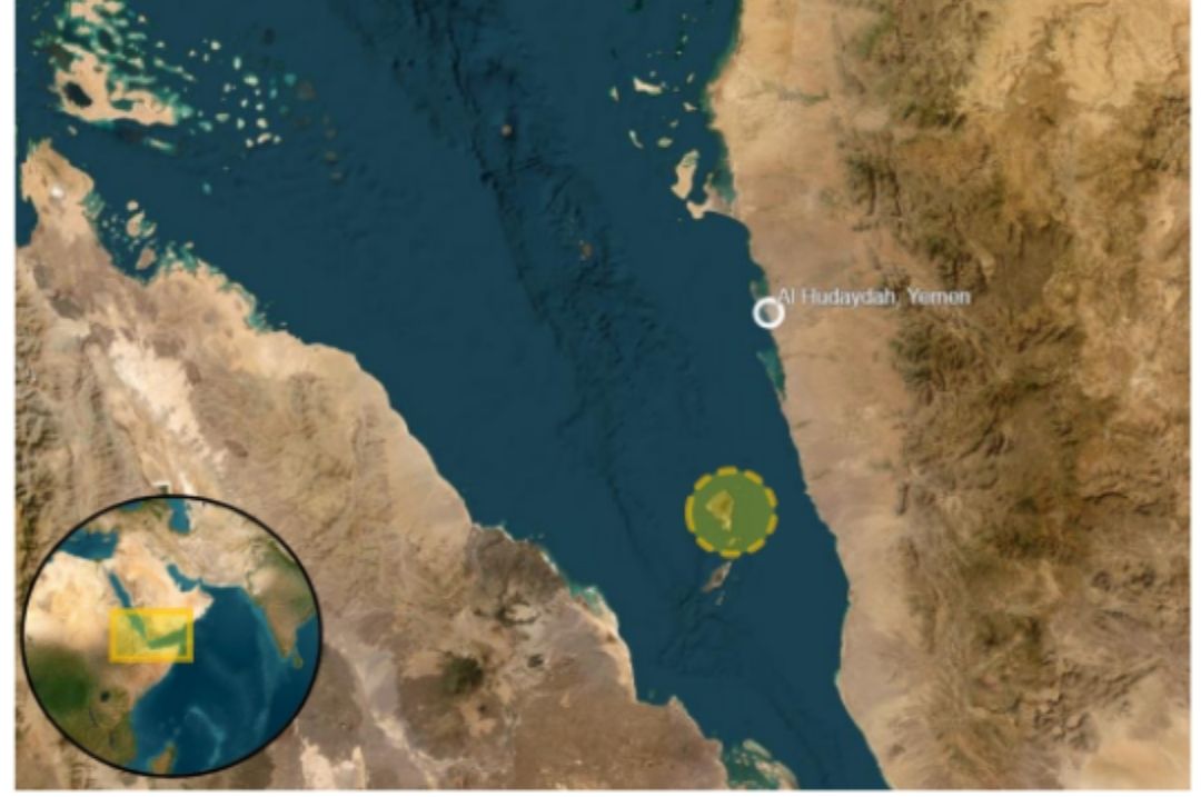 UKMTO says sailing vessel was approached by skiff carrying armed men off Yemen's Hodeidah